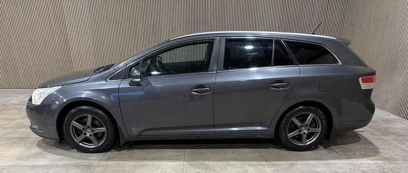 Gebraucht Toyota Avensis 152 PS (111 kW) 2010 Grau Limousine