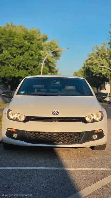 Gebraucht VW Scirocco 160 PS (117 kW) 2009 Weiß Coupé