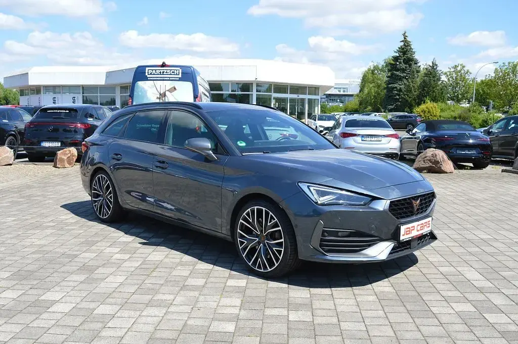 Gebraucht Cupra Leon VZ 245 PS (180 kW) 2023 Grau Limousine