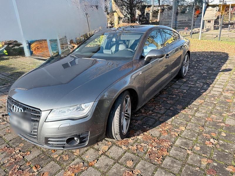 Grau Gebraucht 2013 Audi A7 S-Line Limousine | 13.880 € (Guter Preis) - Bild 1/4