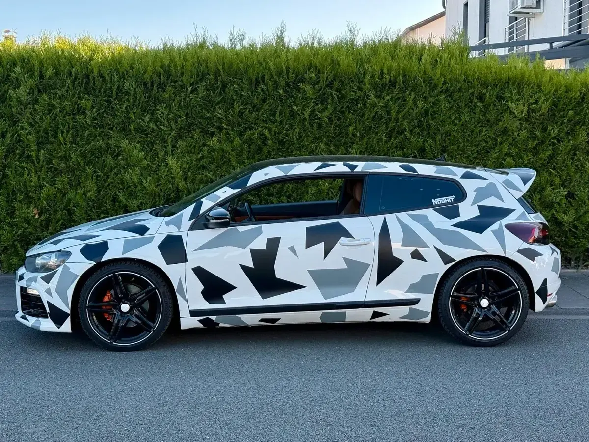 Gebraucht VW Scirocco 265 PS (194 kW) 2010 Weiß Coupé