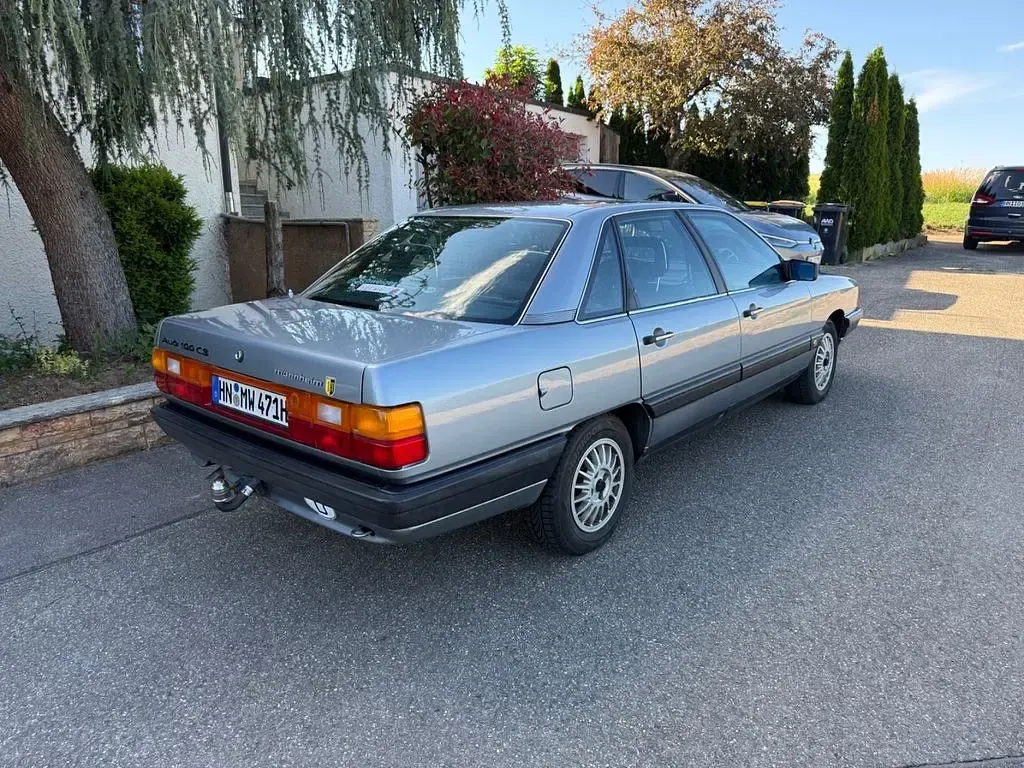 Gebraucht Audi 100 113 PS (83 kW) 1986 Blau Limousine