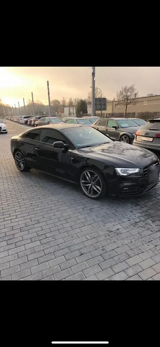 Gebraucht Audi A5 Design 177 PS (130 kW) 2015 Schwarz Coupé