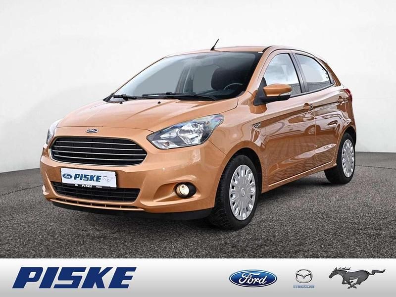 Gebraucht Ford Ka 86 PS (63 kW) 2017 Sparkling gold Limousine