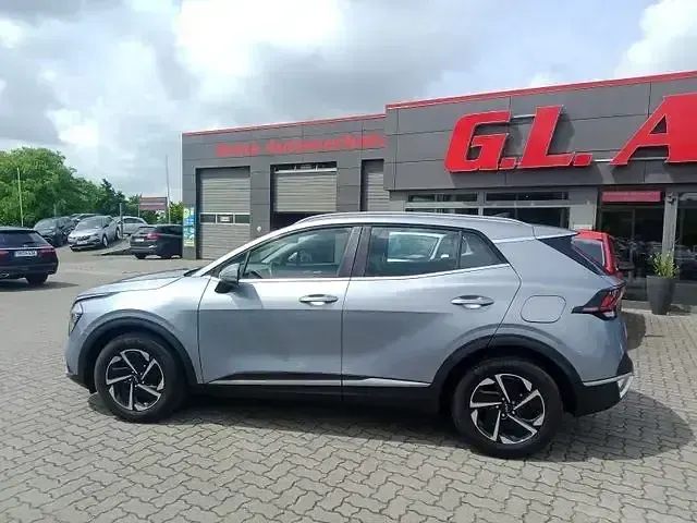 Gebraucht Kia Sportage Vision 150 PS (110 kW) 2023 Silber SUV