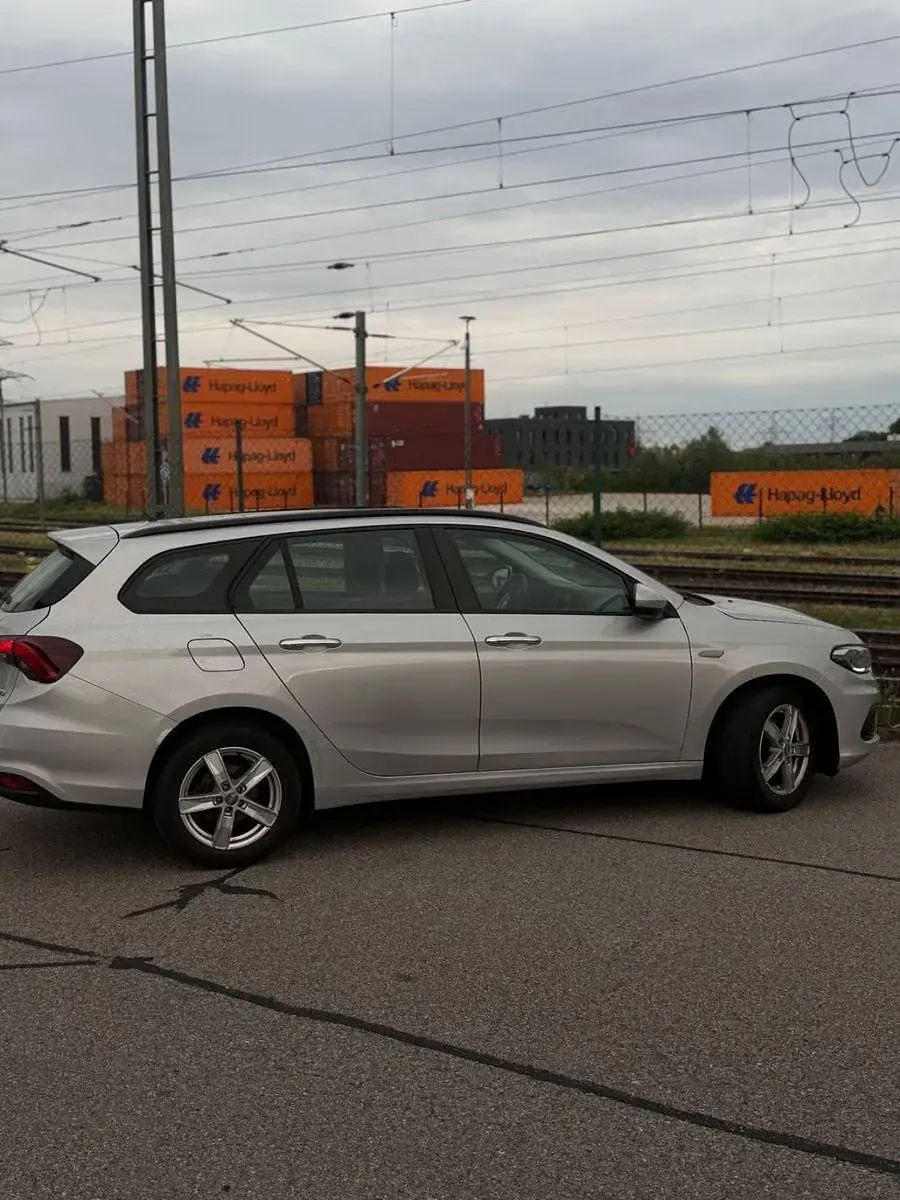 Gebraucht Fiat Tipo Lounge 120 PS (88 kW) 2017 Grau Kombi