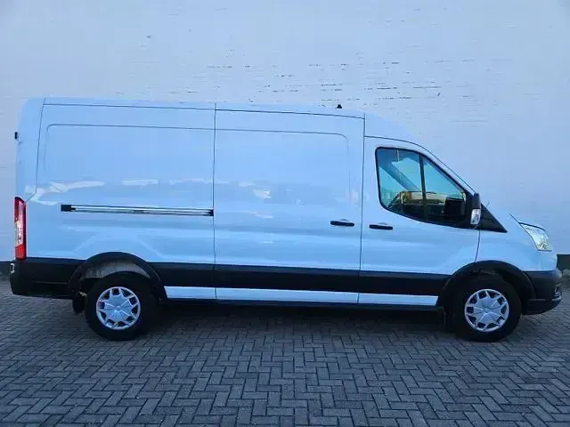 Usata Ford Transit 131 CV (96 kW) 2021 Bianco Monovolume