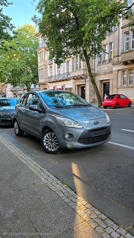 Grau Gebraucht 2011 Ford Ka Titanium Kleinwagen | 2.750 € - Bild 1/4