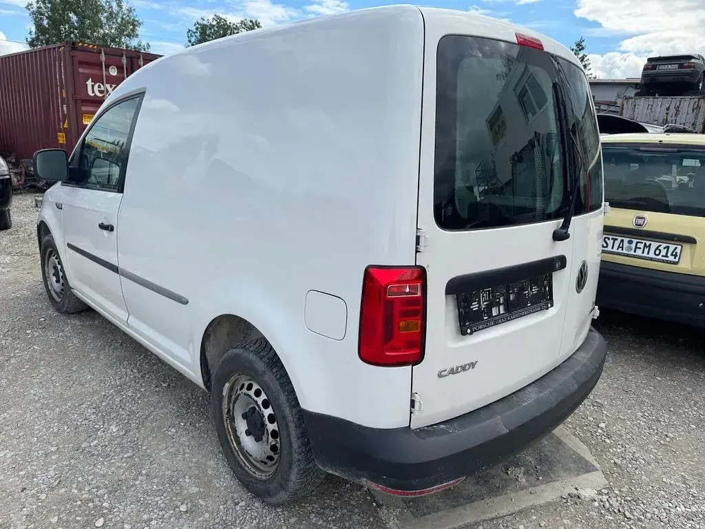 Gebraucht VW Caddy 125 PS (91 kW) 2016 Weiß Van / Kleinbus