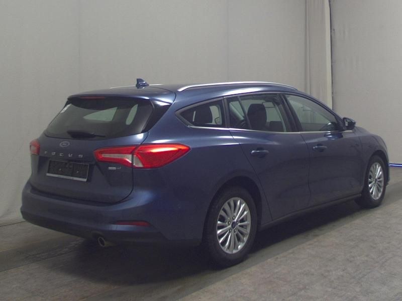 Gebraucht Ford Focus Titanium 125 PS (91 kW) 2021 Blau Limousine