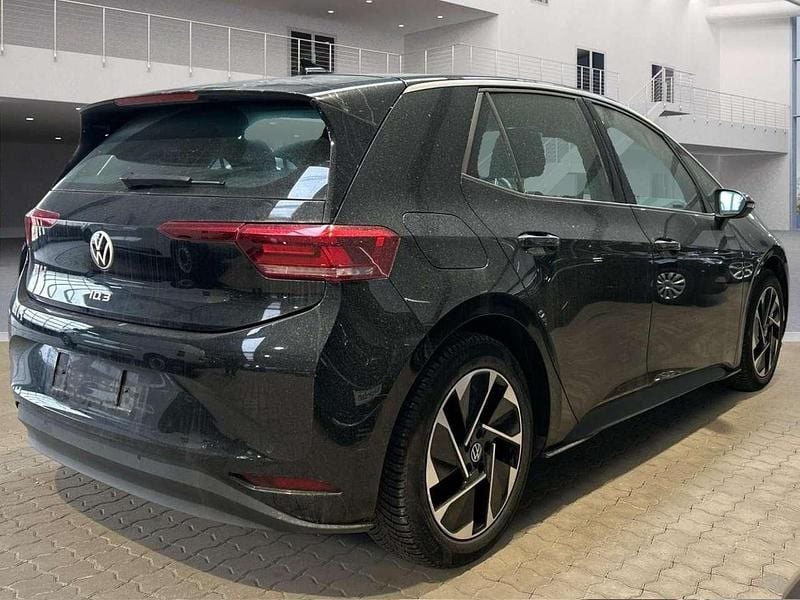 Gebraucht VW ID.3 Pro 150 kW (204 PS) 2023 Grenadillschwarz metallic Kleinwagen
