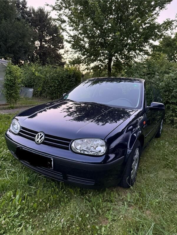 Blau Gebraucht 1998 VW Golf IV Kleinwagen | 1.250 € (Fairer Preis) - Bild 1/4