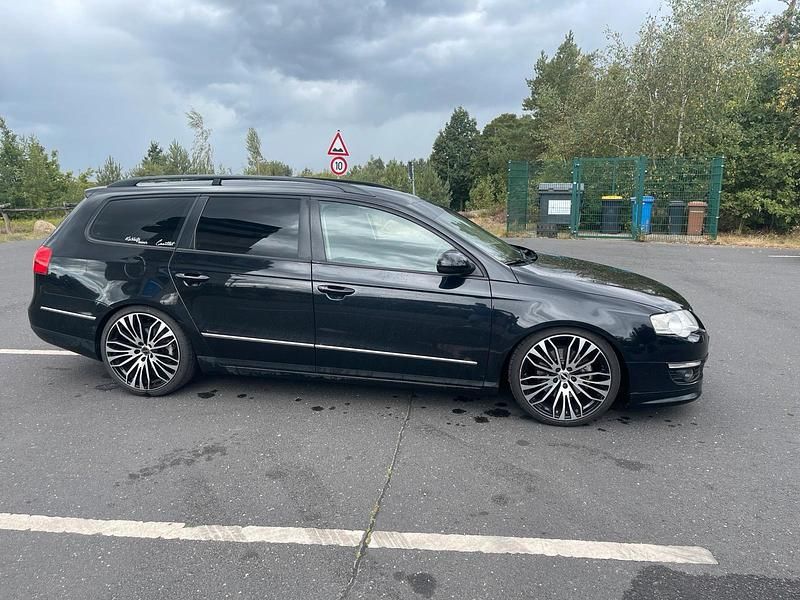 Schwarz Gebraucht 2008 VW Passat Kombi | 2.500 € (Guter Preis) - Bild 1/3