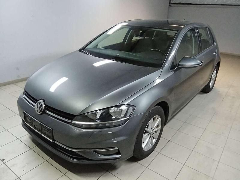 Schwarz Gebraucht 2017 VW Golf Edition Limousine | 9.500 € (Superpreis) - Bild 1/4