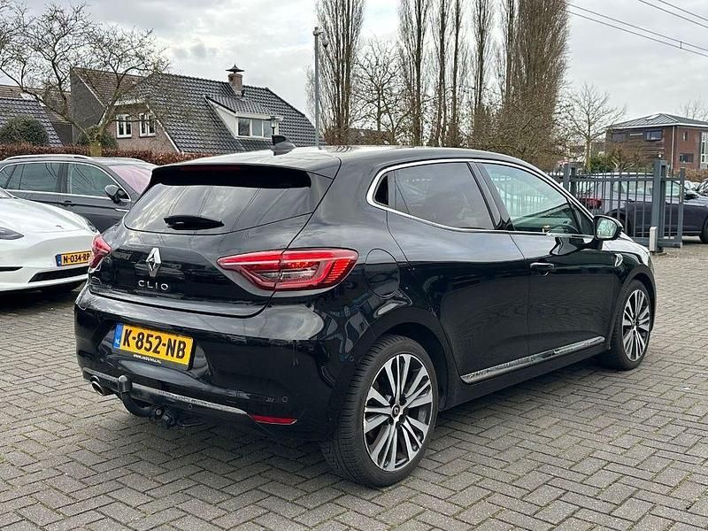 Gebraucht Renault Clio V Initiale Paris 91 PS (66 kW) 2021 Schwarz Limousine