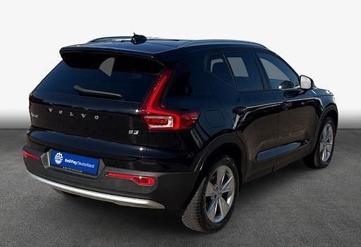 Gebraucht Volvo XC40 Core 163 PS (119 kW) 2024 Schwarz SUV