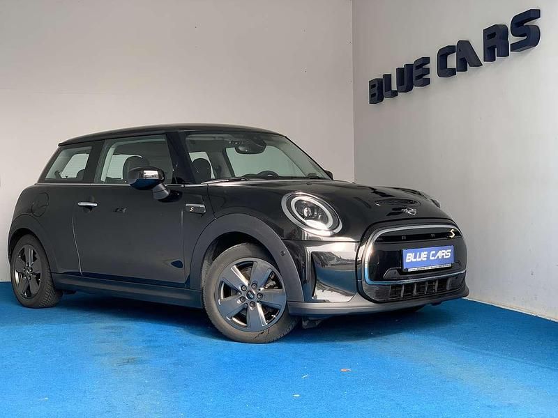 Gebraucht Mini Cooper SE Classic 135 kW (184 PS) 2023 Enigmatic black Kleinwagen