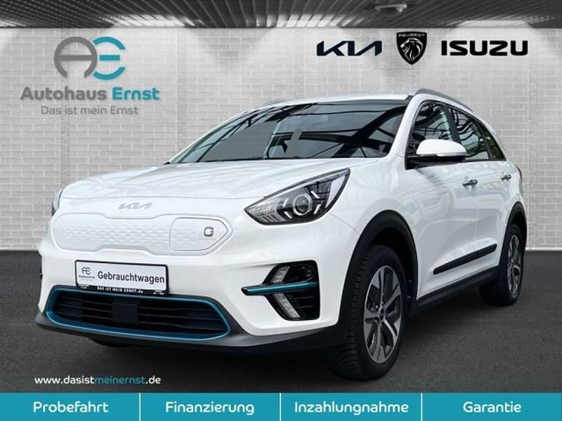 Weiß Gebraucht 2022 Kia e-Niro Vision SUV | 19.990 € (Guter Preis) - Bild 1/1