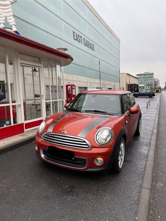 Orange Gebraucht 2012 Mini ONE Kleinwagen | 5.300 € (Fairer Preis) - Bild 1/4