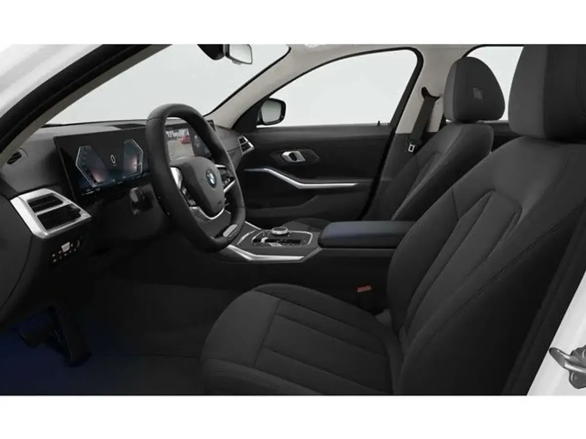 Gebraucht BMW 318 Comfort Edition 156 PS (114 kW) 2025 Weiß Kombi