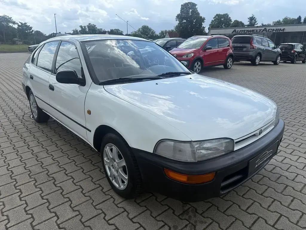 Gebraucht Toyota Corolla XLi 88 PS (64 kW) 1992 Weiß Limousine