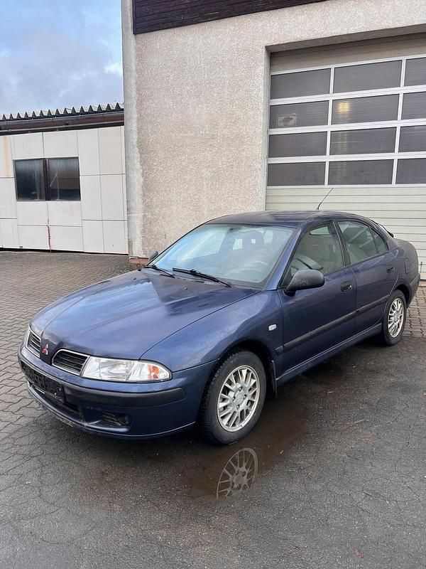Gebraucht Mitsubishi Carisma 125 PS (91 kW) 2001 Blau Limousine