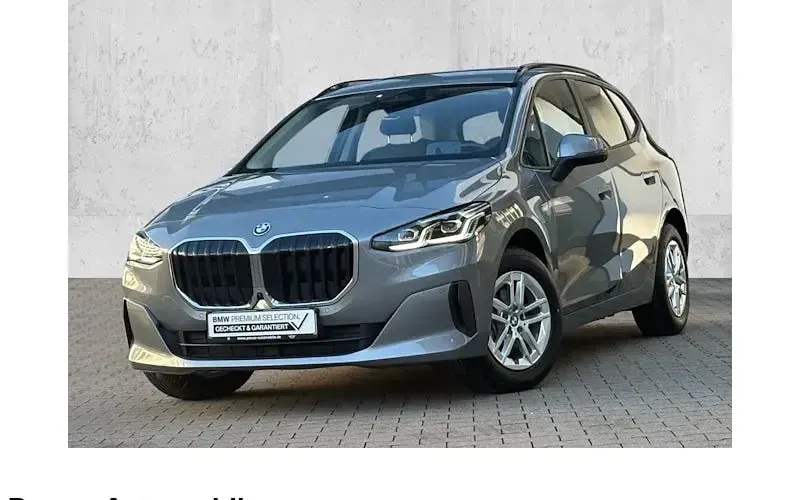 Gebraucht BMW 225 Active Tourer Luxury Line 245 PS (180 kW) 2024 Grau Van / Kleinbus