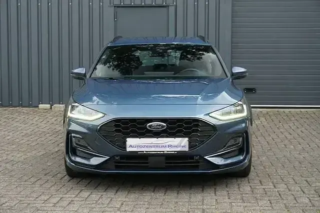 Gebraucht Ford Focus ST-Line 116 PS (85 kW) 2025 Andere Limousine