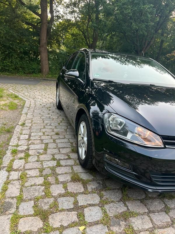 Gebraucht VW Golf VII 86 PS (63 kW) 2013 Schwarz Kleinwagen
