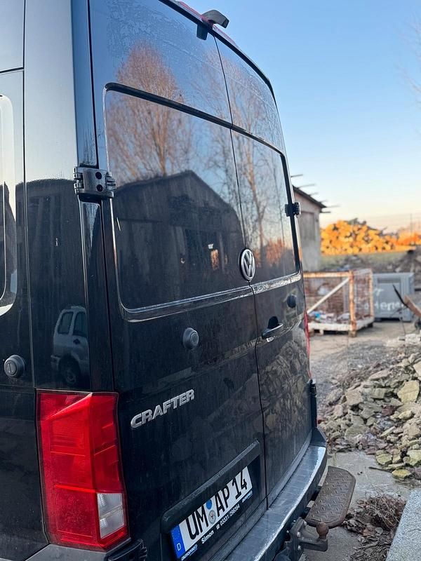 Gebraucht VW Crafter 177 PS (130 kW) 2022 Schwarz Van
