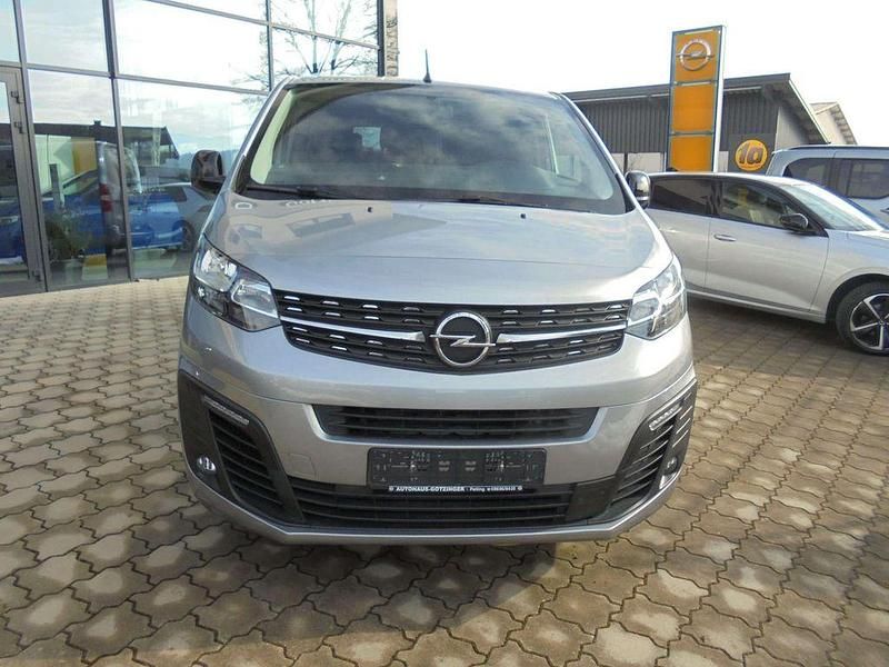 Gebraucht Opel Vivaro 144 PS (105 kW) 2022 Kontrast grau/quarz silber Van / Kleinbus