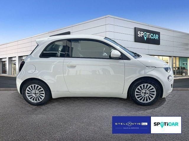 Gebraucht Fiat 500e 86 kW (118 PS) 2023 Weiß Limousine