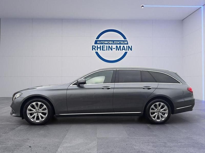 Gebraucht Mercedes E200 Avantgarde 150 PS (110 kW) 2018 Grau Kombi