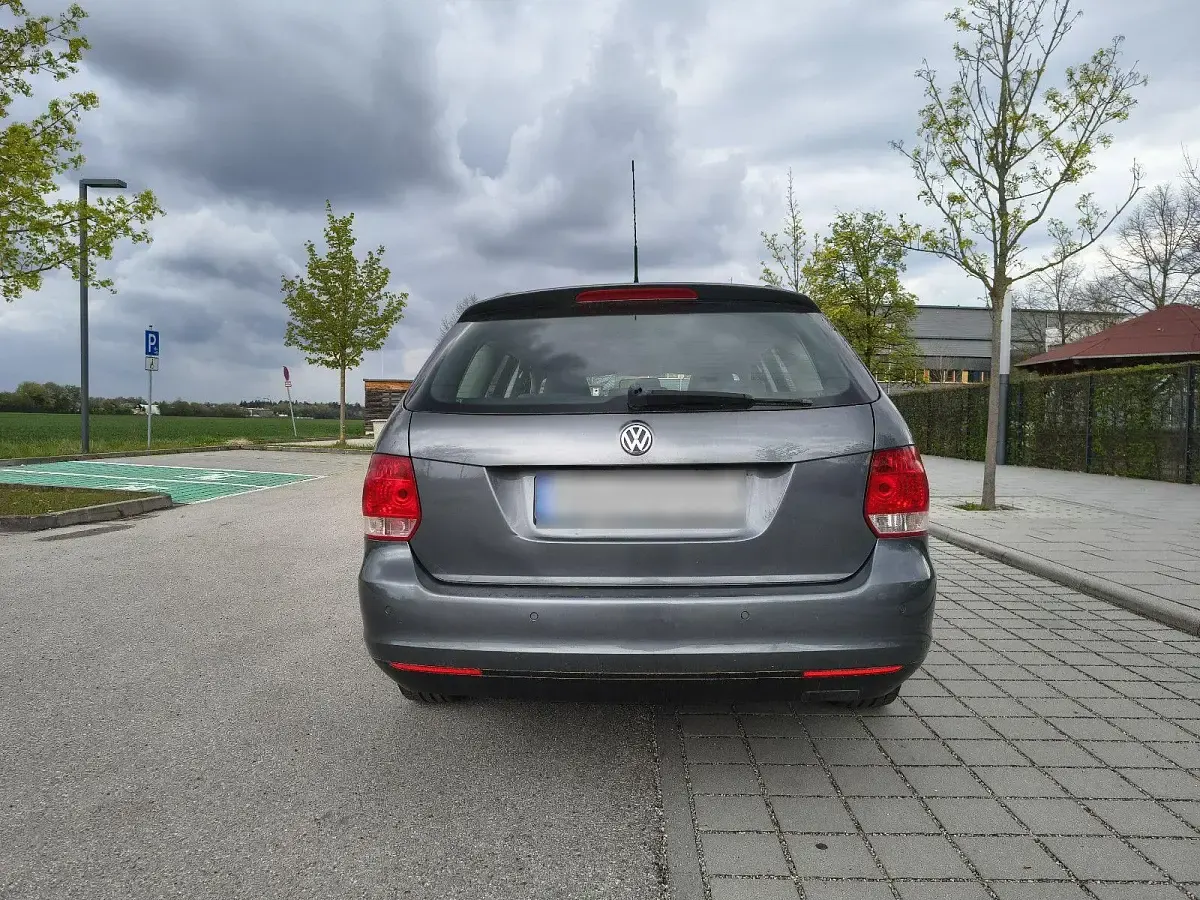 Gebraucht VW Golf V 140 PS (102 kW) 2007 Grau Kombi