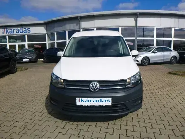 Gebraucht VW Caddy 102 PS (75 kW) 2020 Weiß Van / Kleinbus