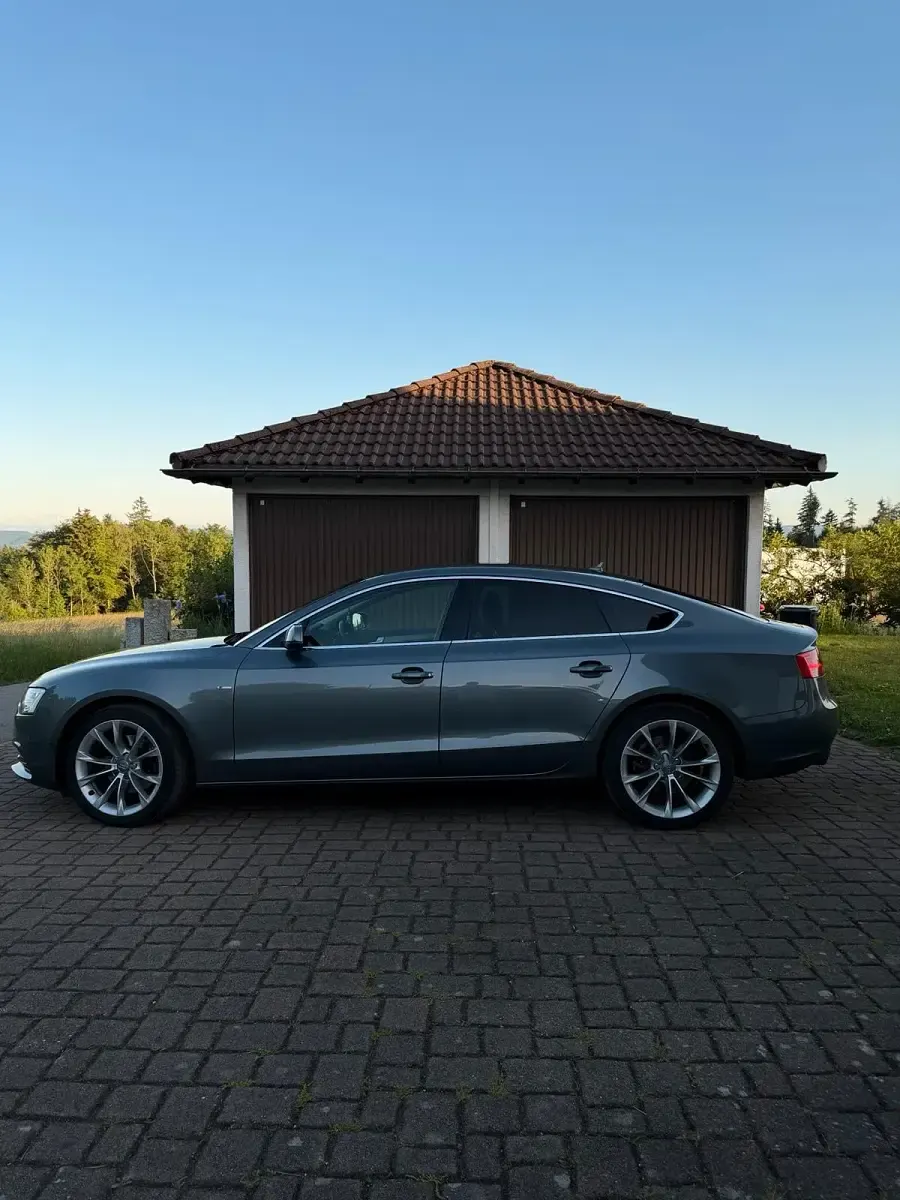 Gebraucht Audi A5 Comfort 177 PS (130 kW) 2013 Grau Coupé