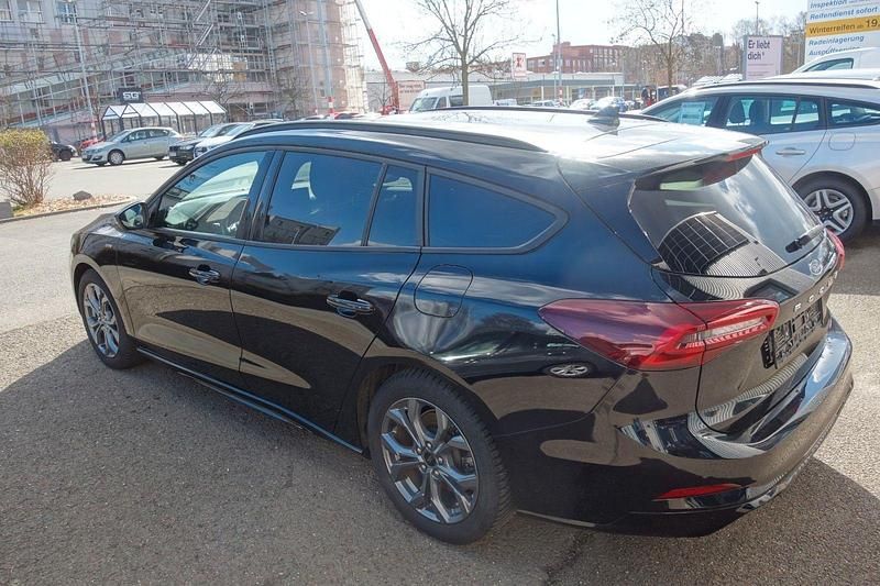 Gebraucht Ford Focus ST-Line X 155 PS (114 kW) 2024 Schwarz Kombi