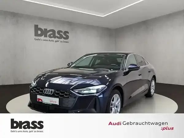 Firmamentblau metallic Gebraucht 2025 Audi A5 Ambiente Limousine | 42.800 € - Bild 1/4