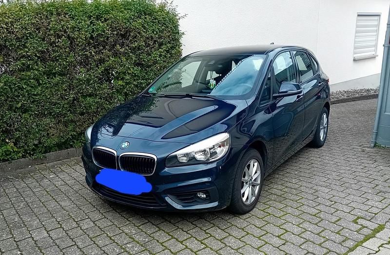 Gebraucht BMW 216 120 PS (88 kW) 2017 Schwarz Kombi