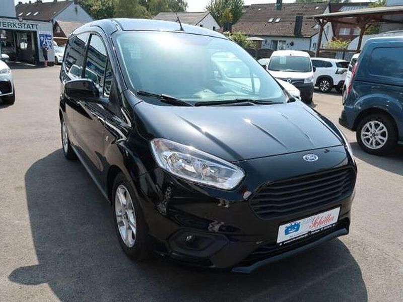 Andere Gebraucht 2022 Ford Transit Limited Van | 16.900 € (Guter Preis) - Bild 1/4