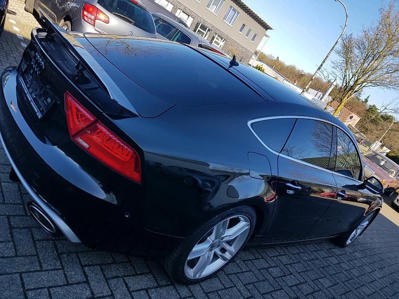 Gebraucht Audi A7 S-Line 205 PS (150 kW) 2011 Schwarz Kleinwagen