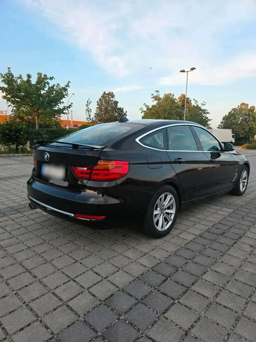 Gebraucht BMW 330 Luxury Line 258 PS (189 kW) 2016 Limousine