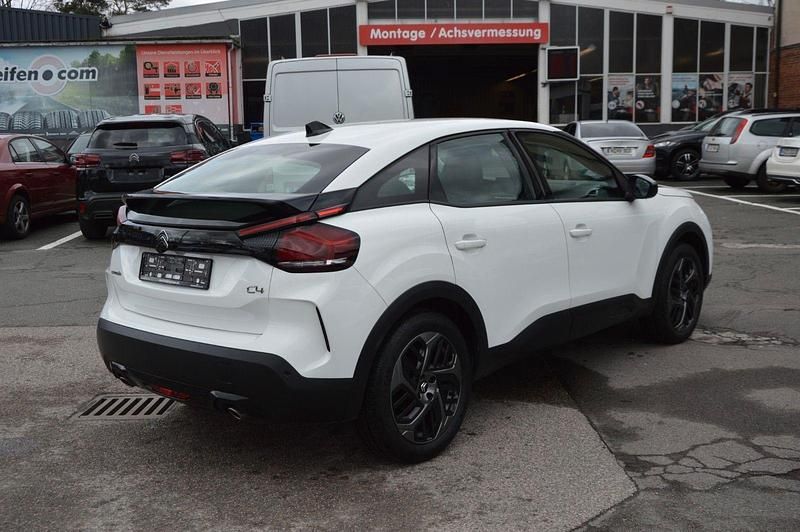 Gebraucht Citroën C4 Feel 131 PS (96 kW) 2023 Weiß SUV