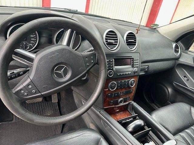 Gebraucht Mercedes ML320 224 PS (164 kW) 2005 Grau SUV
