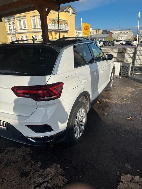 Weiß Gebraucht 2019 VW T-Roc Sport SUV | 18.300 € (Fairer Preis) - Bild 1/4