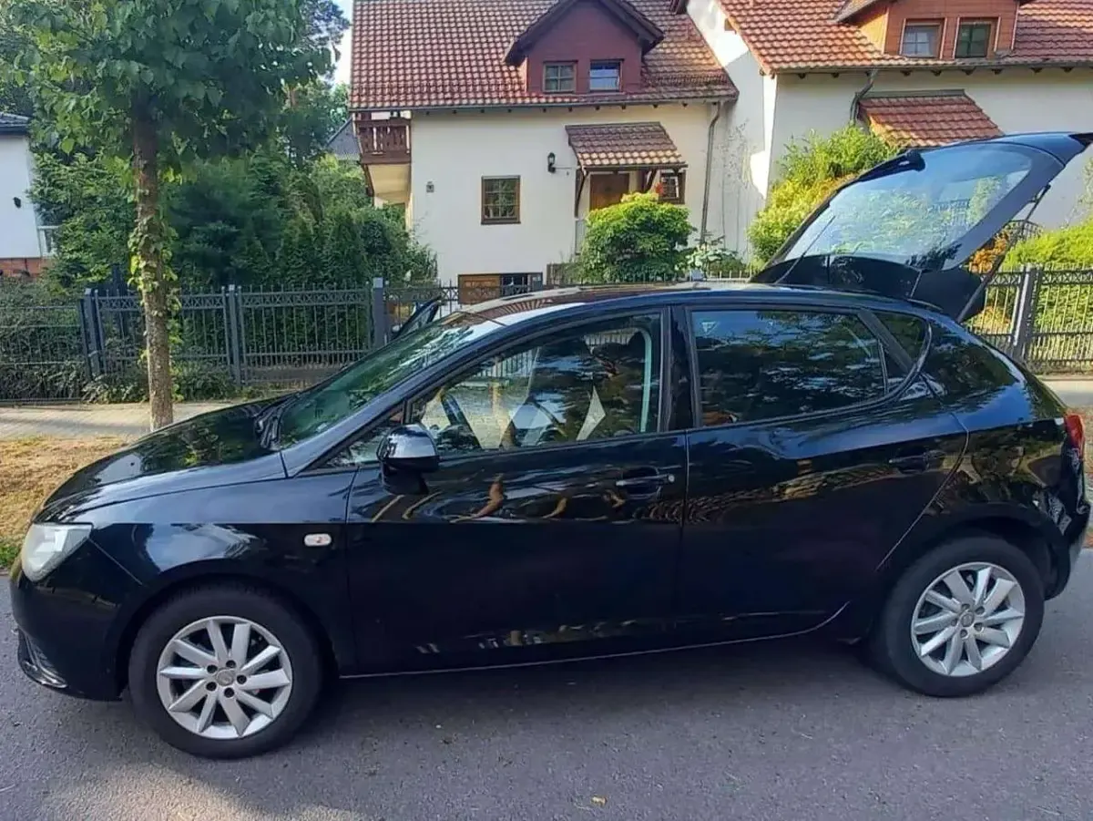 Gebraucht Seat Ibiza Style 69 PS (50 kW) 2012 Schwarz Kleinwagen