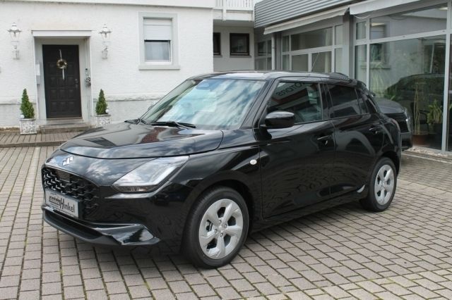 Schwarz Neu 2024 Suzuki Swift Comfort Kleinwagen | 20.290 € - Bild 1/4