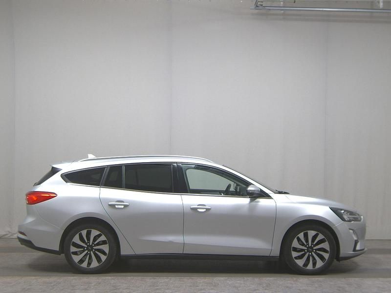 Grau Gebraucht 2019 Ford Focus Cool & Connect Kombi | 9.280 € (Guter Preis) - Bild 1/4