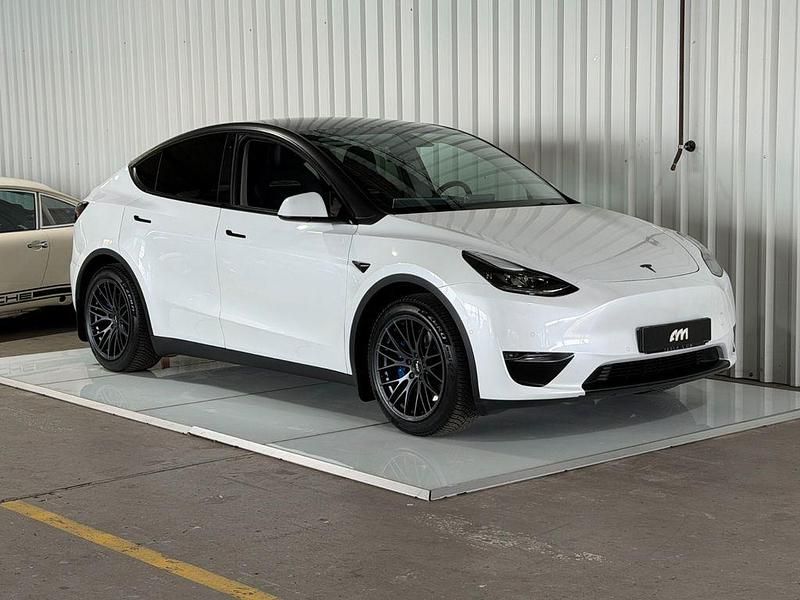 Gebraucht Tesla Model Y 378 kW (514 PS) 2021 Weiß SUV