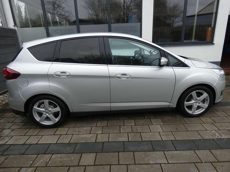 Gebraucht Ford C-MAX Titanium 125 PS (91 kW) 2019 Polarsilber metallic Van / Kleinbus